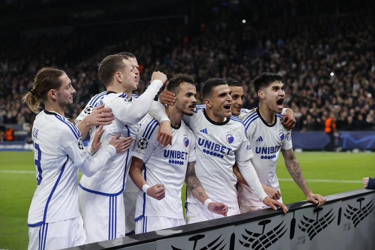 fck-vinder-over-manchester-united-efter-dobbelt-comeback-i-vanvittig-kamp